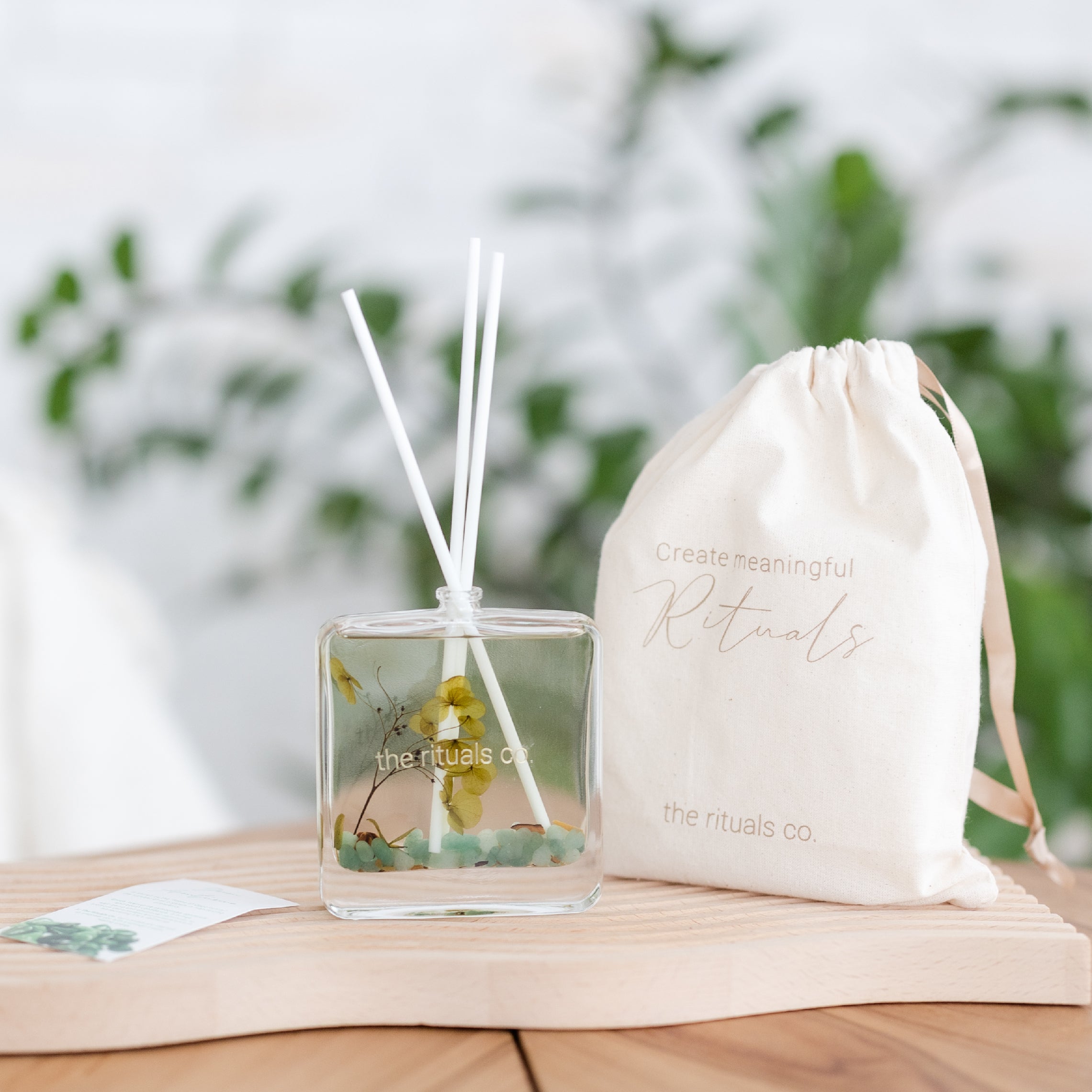 Bamboo Crystal Reed Diffuser – The Rituals Co.